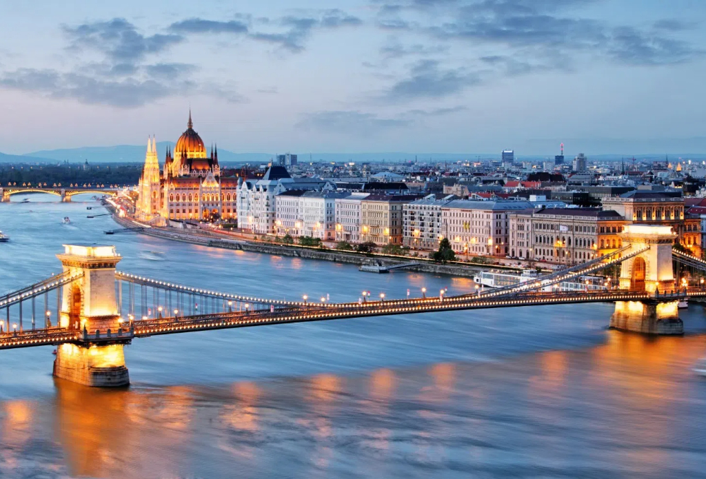 budapest-danube-panorama-hd